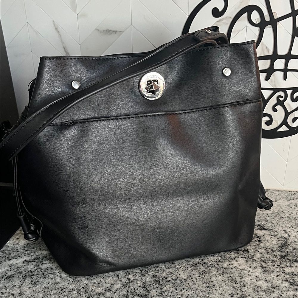 BCBG Black Bucket Bag Formal Business Career Like New